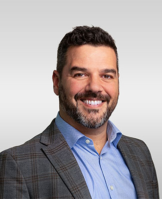 Robert Manniello
